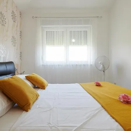 Adria Apartman